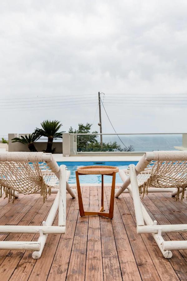 Etherealvilla-Family Villa With Pool Lurdáta Kültér fotó
