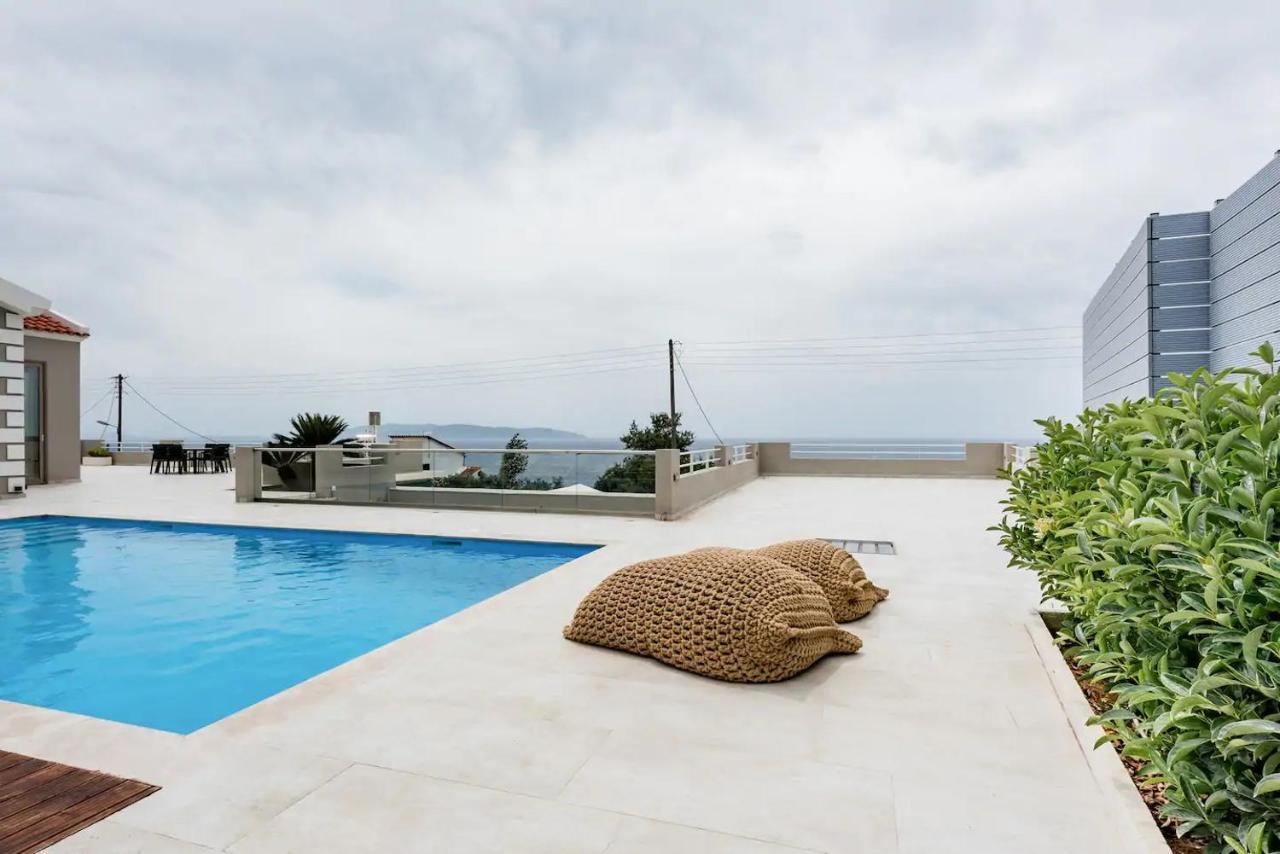 Etherealvilla-Family Villa With Pool Lurdáta Kültér fotó